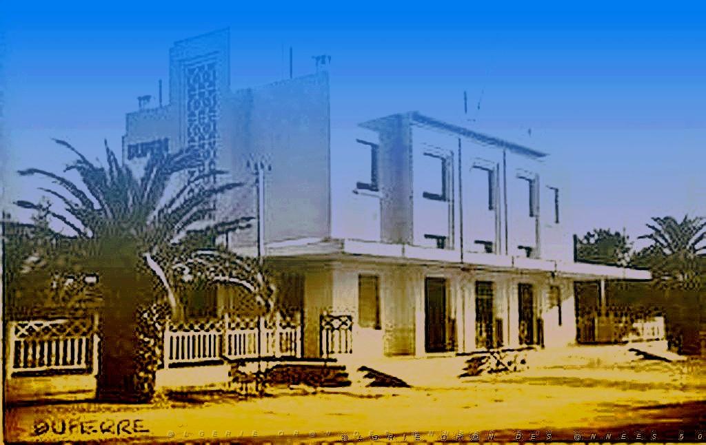 DUPERRE 04  LA GARE.jpg